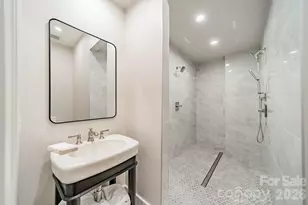 3319 Gresham Pl, Charlotte, NC 28211 - Photo 25