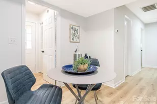 2612 Heathershire Ln, Matthews, NC 28105 - Photo 25