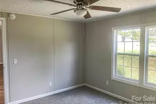 204 Conifer Dr, Statesville, NC 28625 - Photo 25