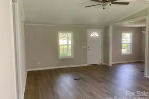 204 Conifer Dr, Statesville, NC 28625 - Photo 9