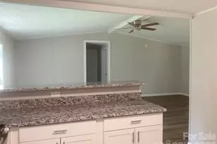 204 Conifer Dr, Statesville, NC 28625 - Photo 15