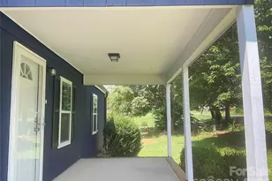 204 Conifer Dr, Statesville, NC 28625 - Photo 3