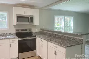 204 Conifer Dr, Statesville, NC 28625 - Photo 13