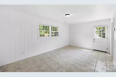 4700 Woodway Place, Charlotte, NC 28208 - Photo 5