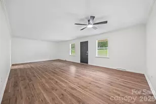 281 Schoolside Dr, Rock Hill, SC 29730 - Photo 5