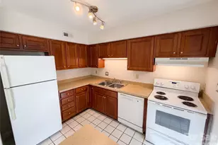 2020 Stoney Point Ln, Charlotte, NC 28210 - Photo 5
