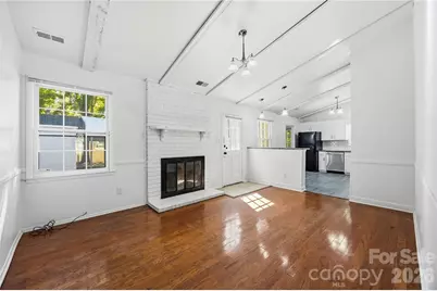 6500 Woodfield Drive, Charlotte, NC 28215 - Photo 13