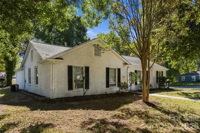 6500 Woodfield Drive, Charlotte, NC 28215 - Photo 3