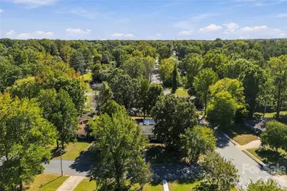6500 Woodfield Drive, Charlotte, NC 28215 - Photo 27