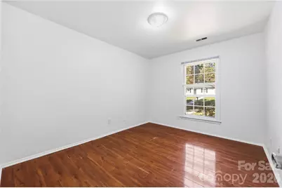 6500 Woodfield Drive, Charlotte, NC 28215 - Photo 15