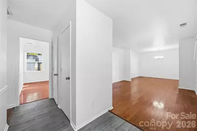 6500 Woodfield Drive, Charlotte, NC 28215 - Photo 5
