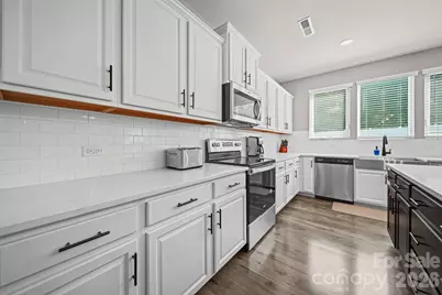 377 Brannon Meadows Drive, York, SC 29745 - Photo 5