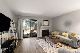 3284 Heathstead Place, Charlotte, NC 28210 - Photo 5