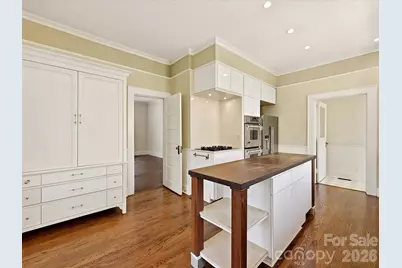 501 Hermitage Court, Charlotte, NC 28207 - Photo 15