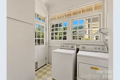501 Hermitage Court, Charlotte, NC 28207 - Photo 23