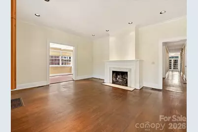 501 Hermitage Court, Charlotte, NC 28207 - Photo 5