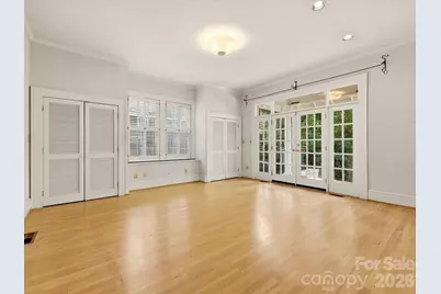 501 Hermitage Court, Charlotte, NC 28207 - Photo 17