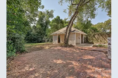 501 Hermitage Court, Charlotte, NC 28207 - Photo 29