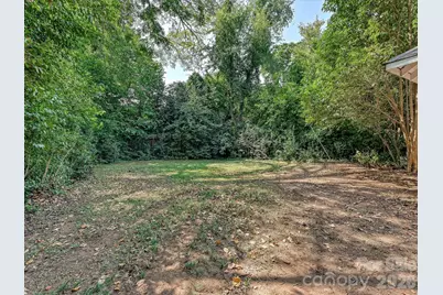 501 Hermitage Court, Charlotte, NC 28207 - Photo 31