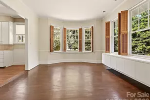 501 Hermitage Ct, Charlotte, NC 28207 - Photo 9