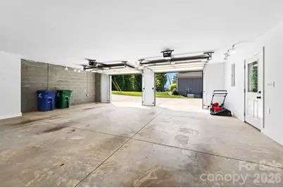 139 Ridge Road, Candler, NC 28715 - Photo 33
