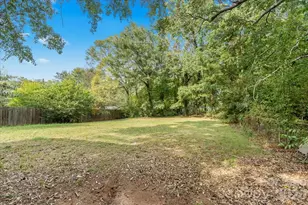 109 Puett Dr, Dallas, NC 28034 - Photo 33