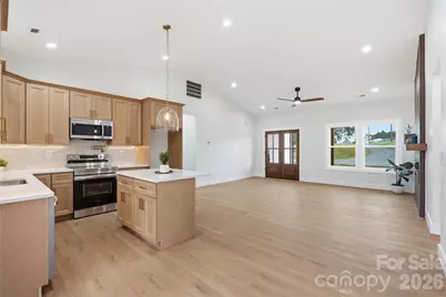 3733 US 70 Highway, Claremont, NC 28610 - Photo 11