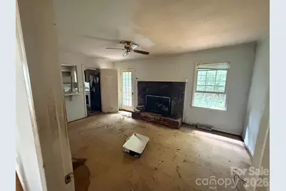 3740 Sugar Spring Road, Gastonia, NC 28054 - Photo 7