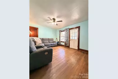 321 21st Street SW #41,42, Hickory, NC 28602 - Photo 5