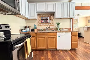 321 21st St SW, Hickory, NC 28602 - Photo 15