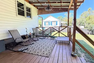 321 21st St SW, Hickory, NC 28602 - Photo 21