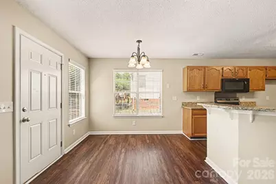 7117 Daerwood Place, Charlotte, NC 28215 - Photo 5