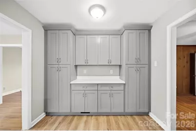 9100 Sandburg Avenue, Charlotte, NC 28213 - Photo 9