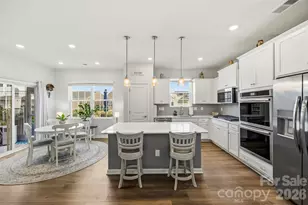 1734 Otter Perch Ln, Fort Mill, SC 29715 - Photo 11