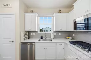1734 Otter Perch Ln, Fort Mill, SC 29715 - Photo 15