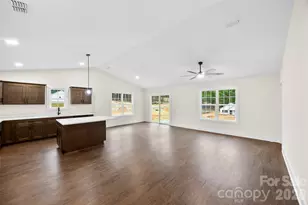 200 Knollwood Cir, Albemarle, NC 28001 - Photo 9