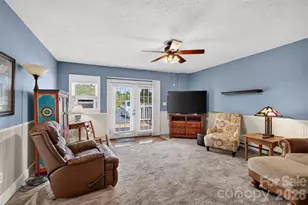 201 Cedarcrest Dr, Mooresville, NC 28115 - Photo 3