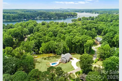 143 Hideaway Lane, Mooresville, NC 28117 - Photo 1