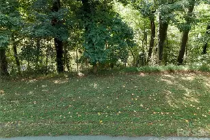 632 Sand Hill Rd, Asheville, NC 28806 - Photo 1
