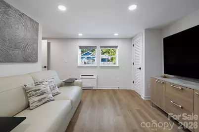 607 Kanuga Road, Hendersonville, NC 28739 - Photo 23