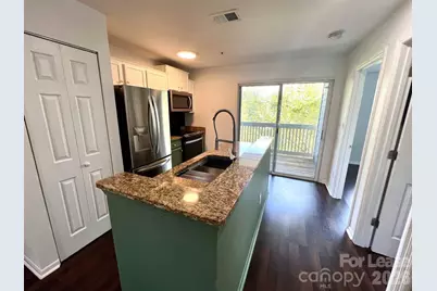 2209 Sumner Green Avenue #I, Charlotte, NC 28203 - Photo 9