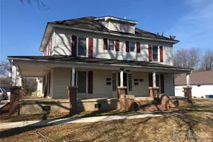 223 E Glendale Ave, Mount Holly, NC 28120 - Photo 1