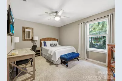 7042 Morganford Road, Charlotte, NC 28211 - Photo 23