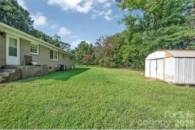 5301 Dellinger Circle, Cherryville, NC 28021 - Photo 21