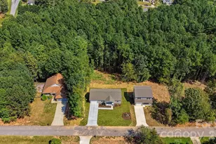 5110 Hanging Rock Ct, Hickory, NC 28601 - Photo 41