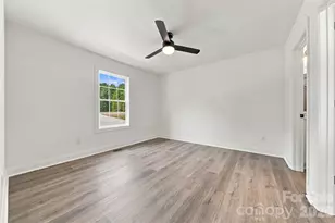 5110 Hanging Rock Ct, Hickory, NC 28601 - Photo 15