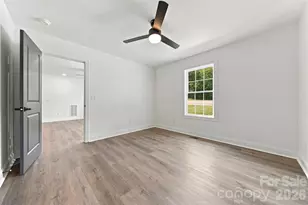 5110 Hanging Rock Ct, Hickory, NC 28601 - Photo 19