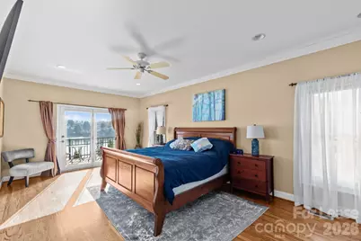 121 Pleasant Pointe Drive, Hickory, NC 28601 - Photo 5