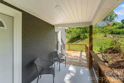 790 W Tate Street, Marion, NC 28752 - Photo 25