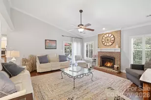 4701 Dawnridge Dr, Charlotte, NC 28226 - Photo 7